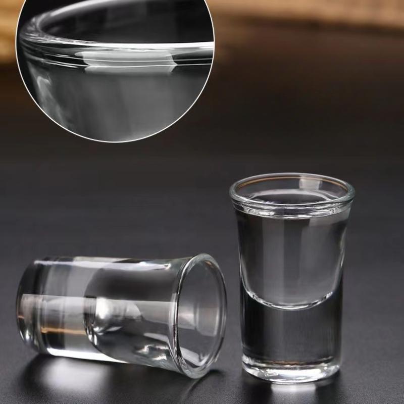 1pcs/6pcs Wine Glass Set Baijiu Cup Set Wine Dispenser Household Small Red Wine Cup Chinese Wine Cup Spirits Glasses Shot Glass