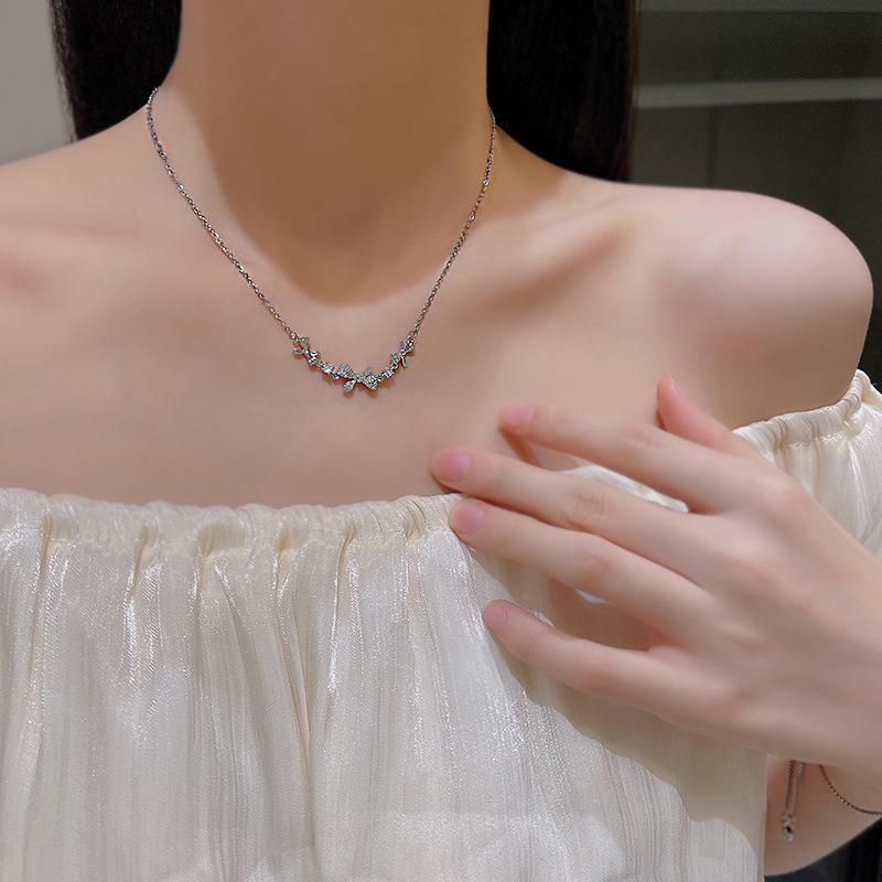 Korean Trendy Micro-Diamond Bowknot Titanium Necklace & Bracelet Set