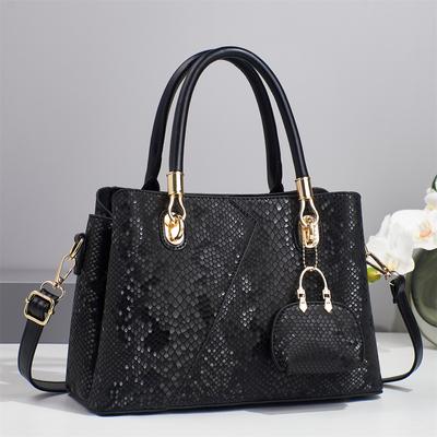 New Fashion Serpentine Splicing Bag High Appearance Level Simple Atmosphere Handbag with Large Capacity Female Bag