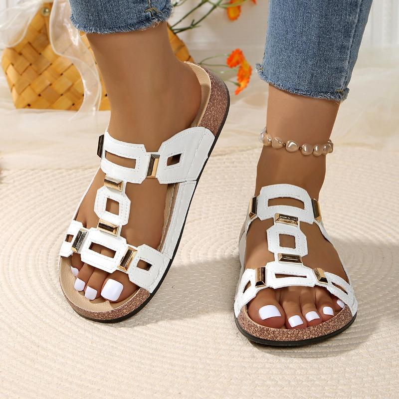 Summer new metal hollow thick bottom fashion fish mouth slope heel solid color large size T-word slippers women