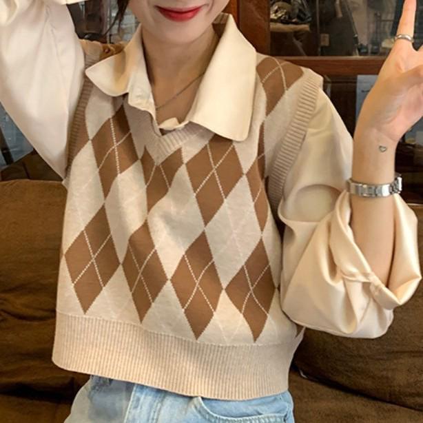 Women's 2023 Argyle V-Neck Layered Knit Vest for Spring & Autumn