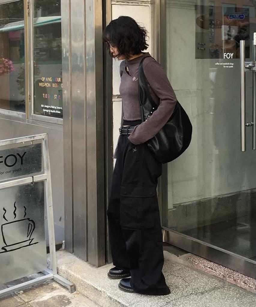 Lougeu Onbon Logo Cargo Pants_Black