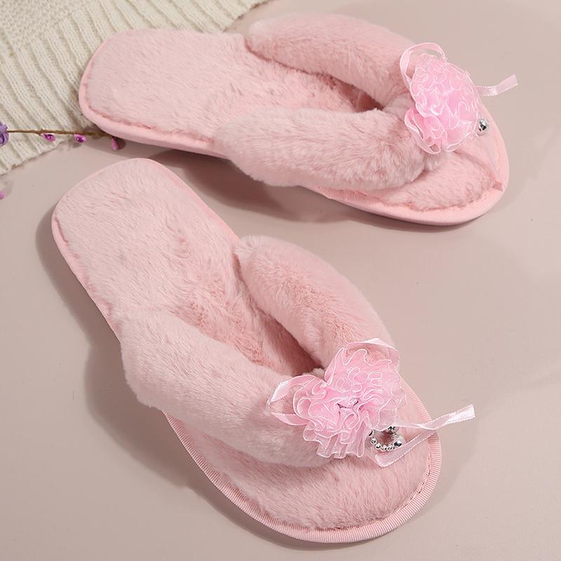 Fashion Retro Flower Detor Fur Flip Flops Women Comfort Faux Fur Warm Plush Slippers Woman Soft Slip On Light Cotton Slides Female