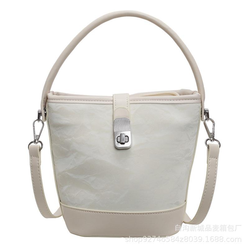Small bag 2025 new messenger bag simple trend shoulder bag fashionable texture portable bucket bag women's bag