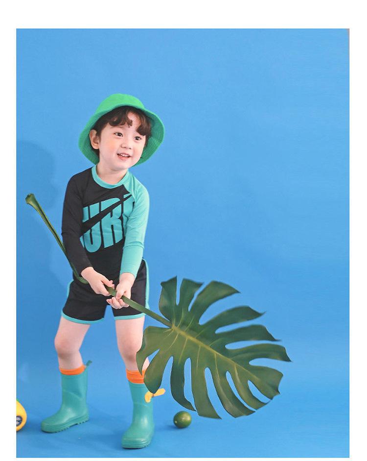 2024 Kinder Schnelltrocknender Badeanzug Set: Langärmiger Sonnenschutz, geteiltes Design für Mädchen & Jungen