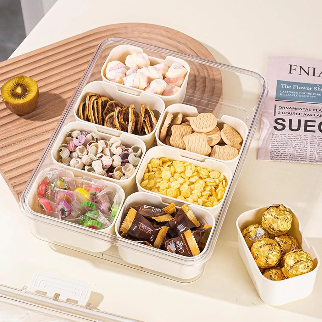 Portable Snackle Box Container Clear Divided Serving Tray with Lid and Handle for Candy Fruits Nuts Charcuterie Storage Box