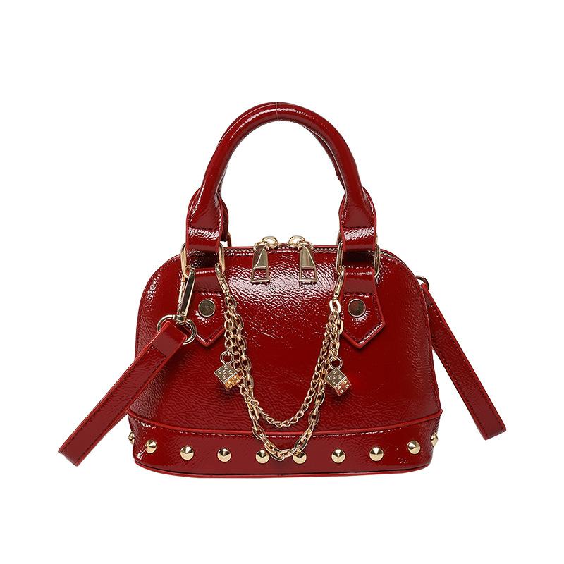 Women Bags Women's Bags 2025 New Korean Version of Fashion Niche Portable Personalized Rivets Messenger Shell Bag