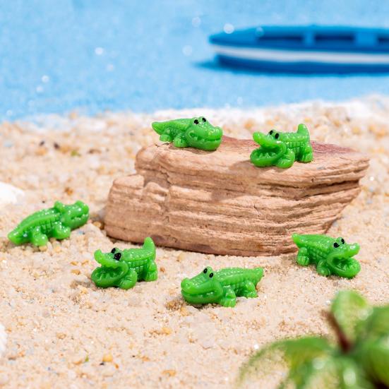 60Pcs Miniature Crocodile Figurine Mini Animal Resin Statue Ornament Educational Toy Dollhouse Fairy Garden Landscape Aquarium Decoration