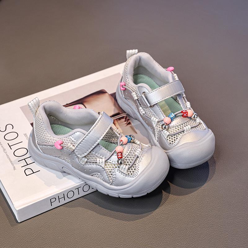 Versatile Spring/Summer 2026 Breathable Children s Beach Sandals - Fashionable and Casual 30