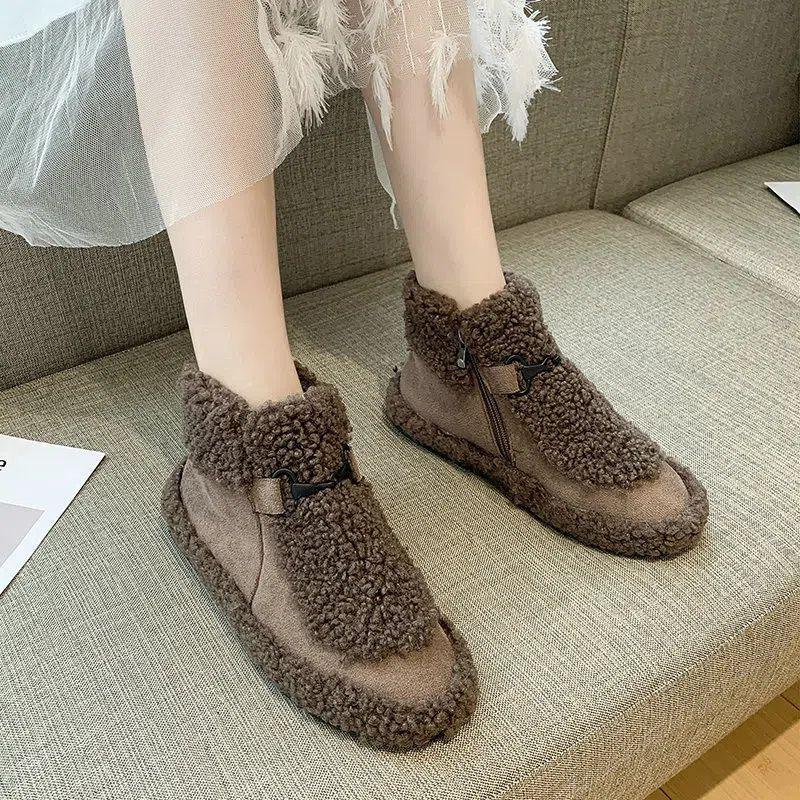 Winter cotton shoes women's warm thickened short boots women's 2025 new versatile lamb wool teddy shoes Mao Mao shoes are trendy outside