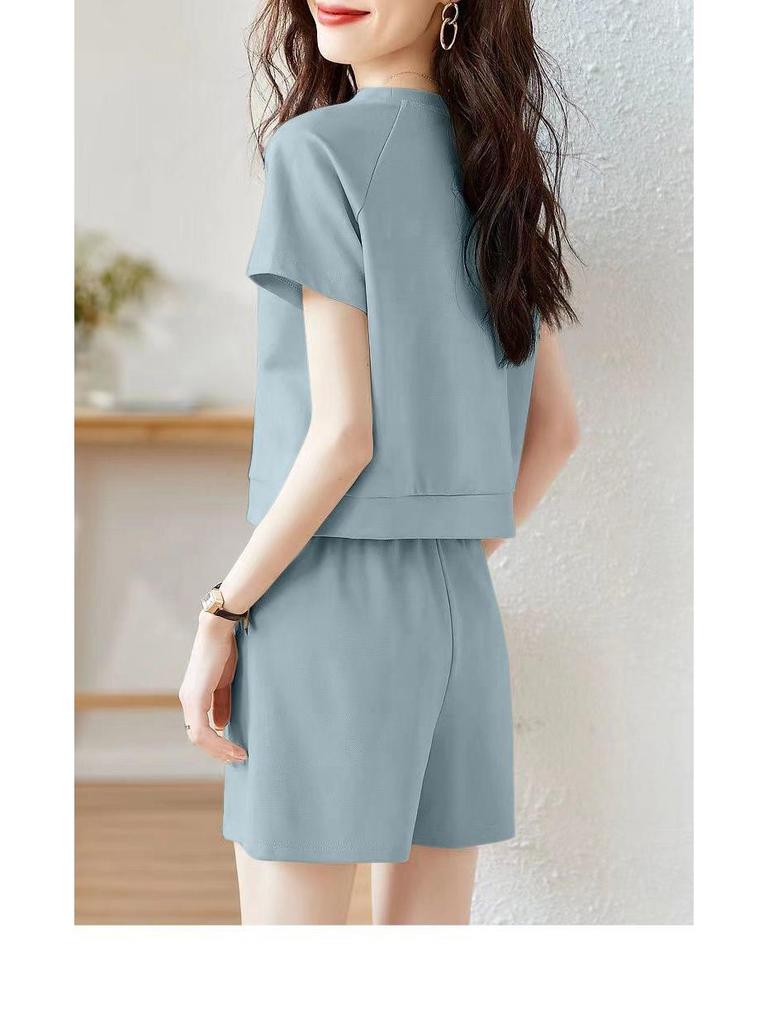 Summer Fairy Casual Shorts & Tee Set for Women - Fresh & Age-Reducing Two-Piece