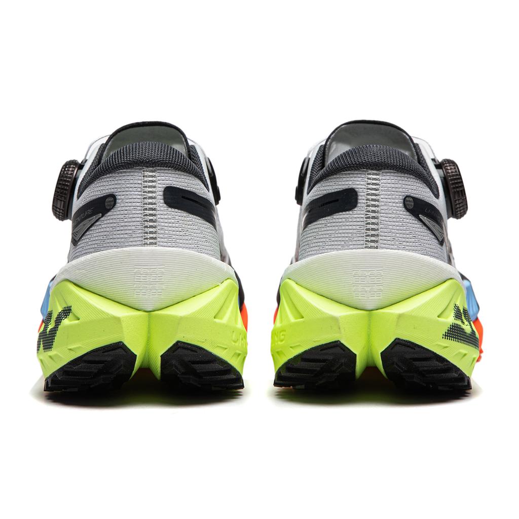 Li Ning Lu Pro Pantofi de alergare trail ușori, cu rezistență ridicată, absorbție a șocurilor, antiderapanți, rezistenți la uzură, cu tălpi joase, sneakeri pentru femei, Negru Alb ARNU002-1