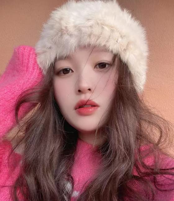 LONTG Women's Faux Fur Hat, Winter Hat, Fluffy, Fur-Look Hat with Earflaps, Warm, Thick, Warm, Cold Weather Hat, Korean Style, Cute, Knit Cap, Beige