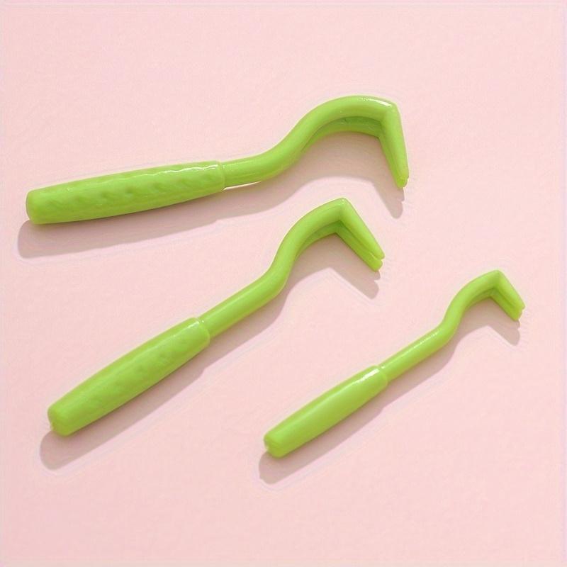 3-piece Set of Tick Removal Tools, Pet Tick Remover, Hook for Picking Fleas, Pet Cat and Dog Grooming Products Tick Removal Tool