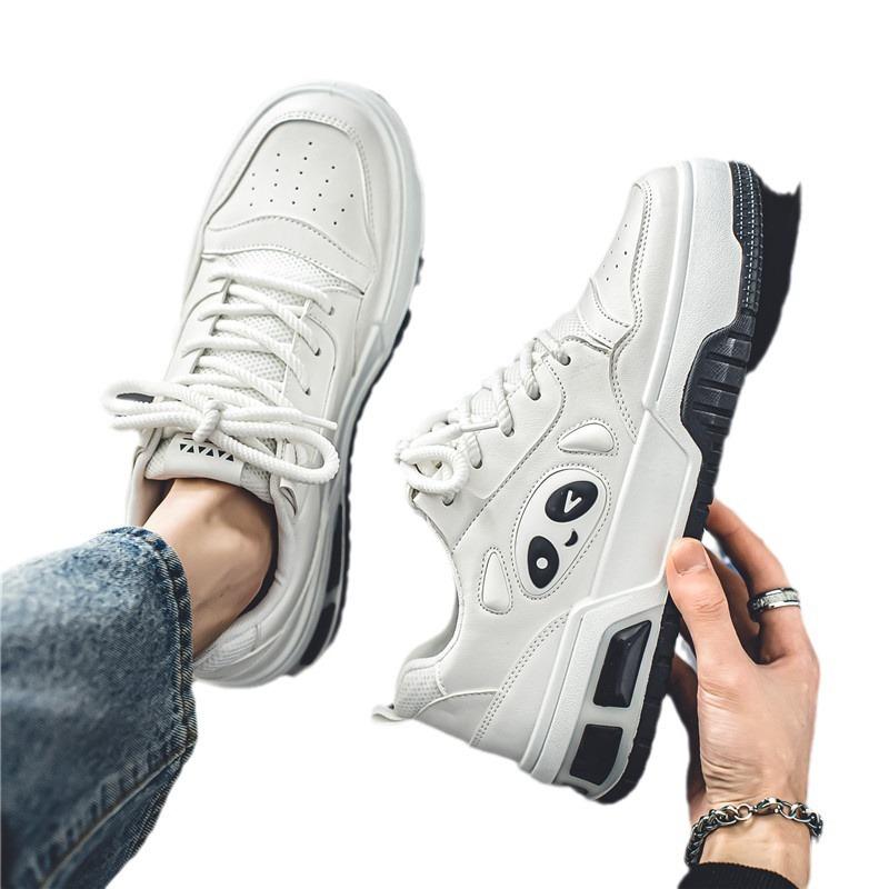 Men's Shoes Spring 2025 New Fashion Platform Heightening Versatile Niche Panda Board Shoes Student Leisure Sports Tide Shoes