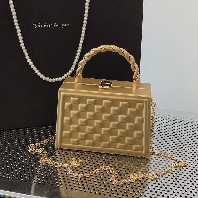 Simple bag Women's hand bag Box bag Delicate plaid chain Crossbody handbag