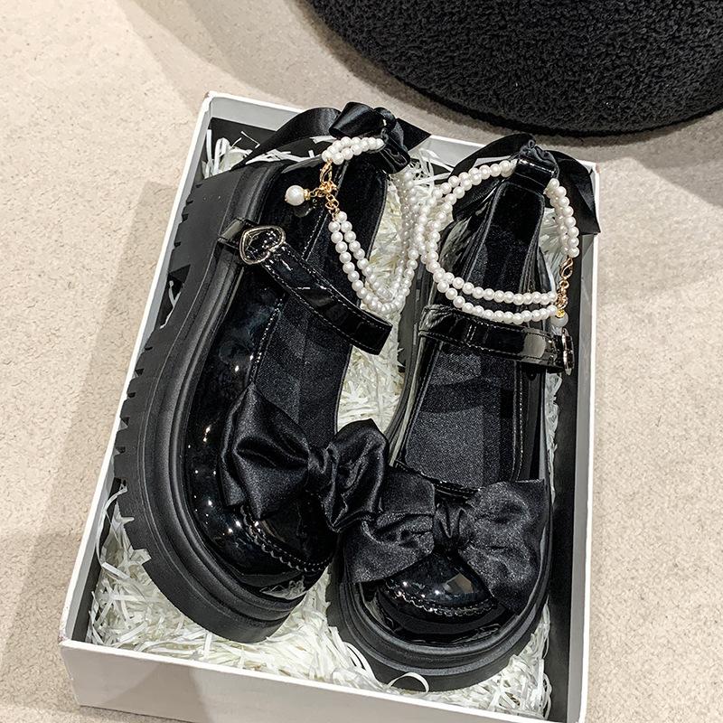 

Женские туфли-лодочки осень 2024 новая модель ремешок с пряжкой бант лента с бусинами маленькие кожаные туфли круглый носок толстый каблук высокие каблуки 40