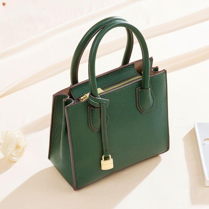 Taška Tote Top z pravé kůže dámská s uzamykatelným vrškem kabelka přes rameno crossbody