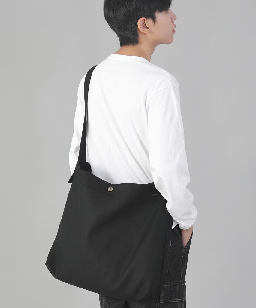 Saintcrew Minimal Oversized Crossbody Bag Mbc-121 Black