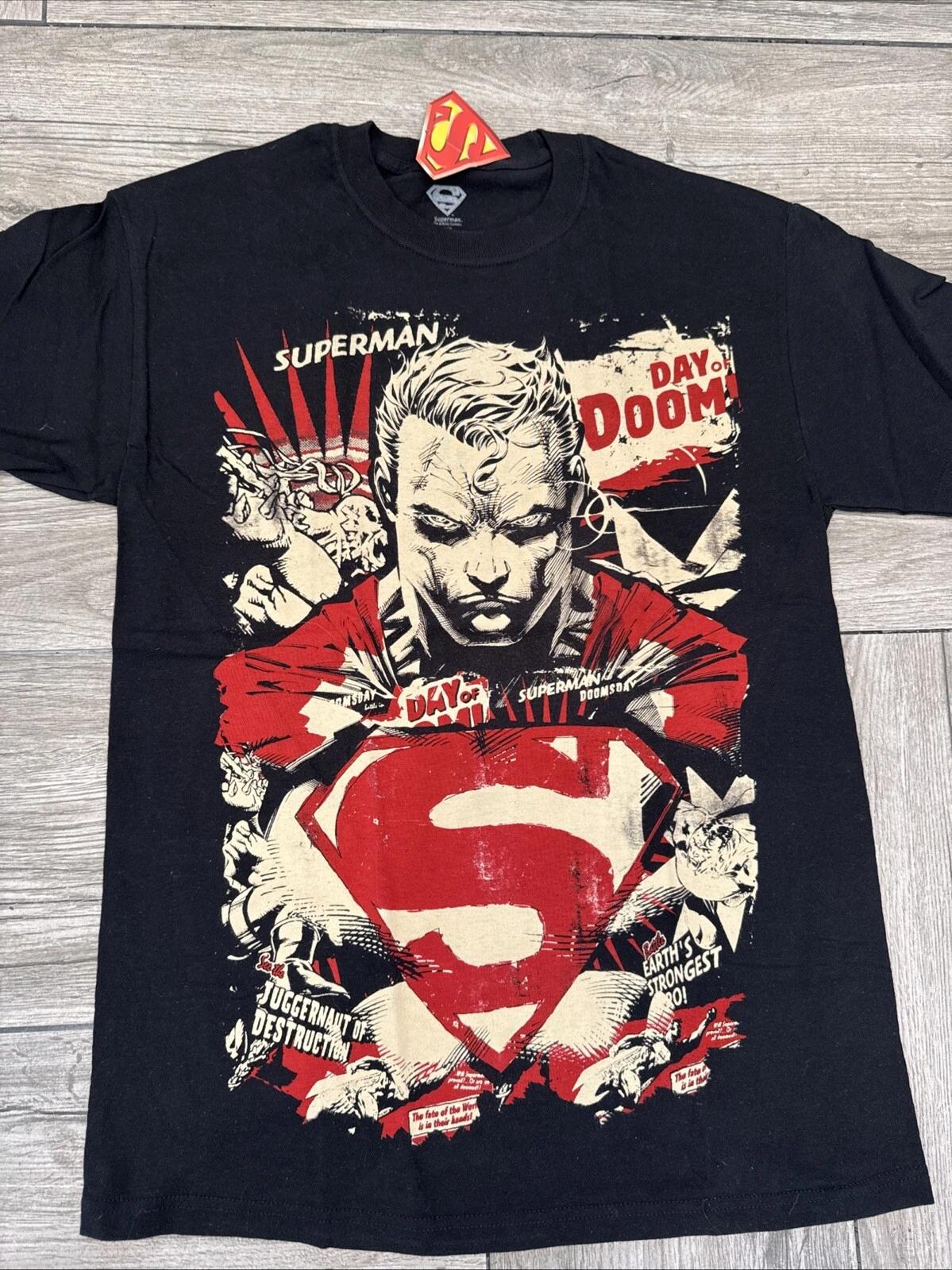 Superman DAY OF DOOM Mens Medium T-Shirt Officially Licensed Merchandise 2012 XL