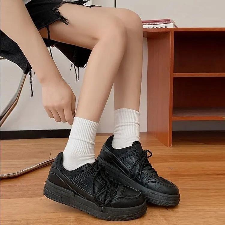 Fashion 2025 New Sports Fashion New Black Women's Shoes Autumn Casual Board Shoes Height Increasing Versatile Trendy Shoes for Women