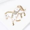 Retro Enamel Rhinestone Horse Brooch Luxury Animal Lapel Pins Zodiac Pin  Party Decoration