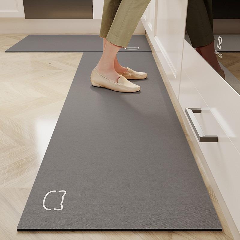 Kitchen Floor Mat Modern Style Water-absorbent Oil-absorbent Quick-drying Carpet Diatom Mud Anti-slip Mats Long Decorative Rug