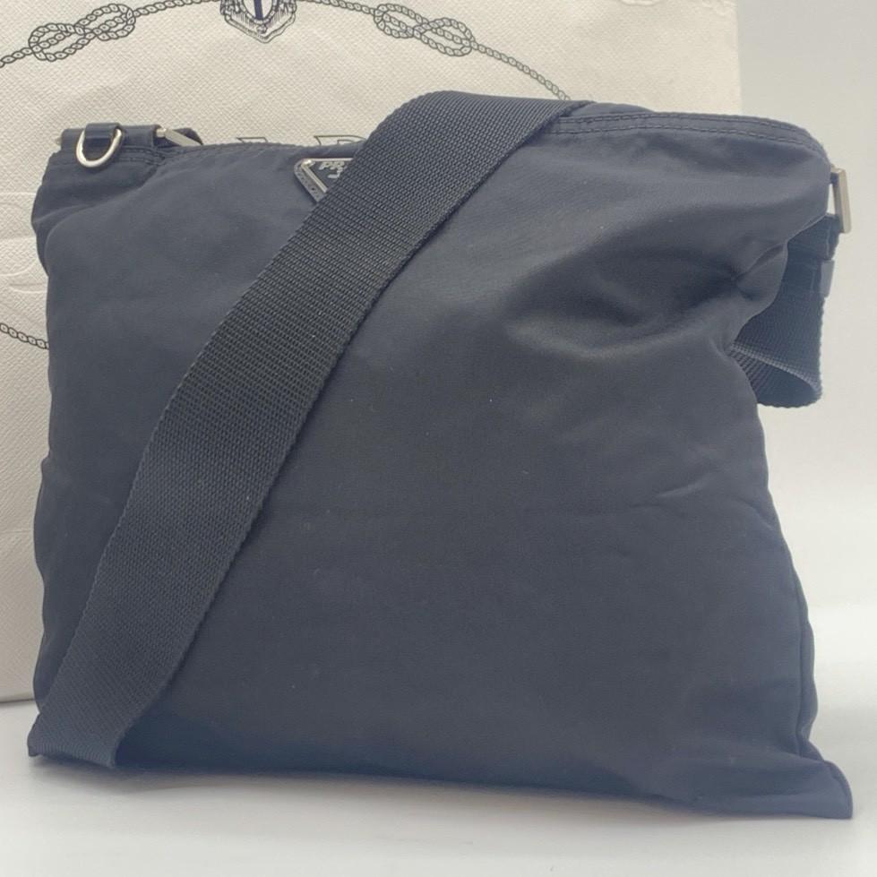 PRADA Tessuto Nylon Shoulder Bag Crossbody Pochette Sacoche Silver Hardware Triangle Logo Plate Black Men Women