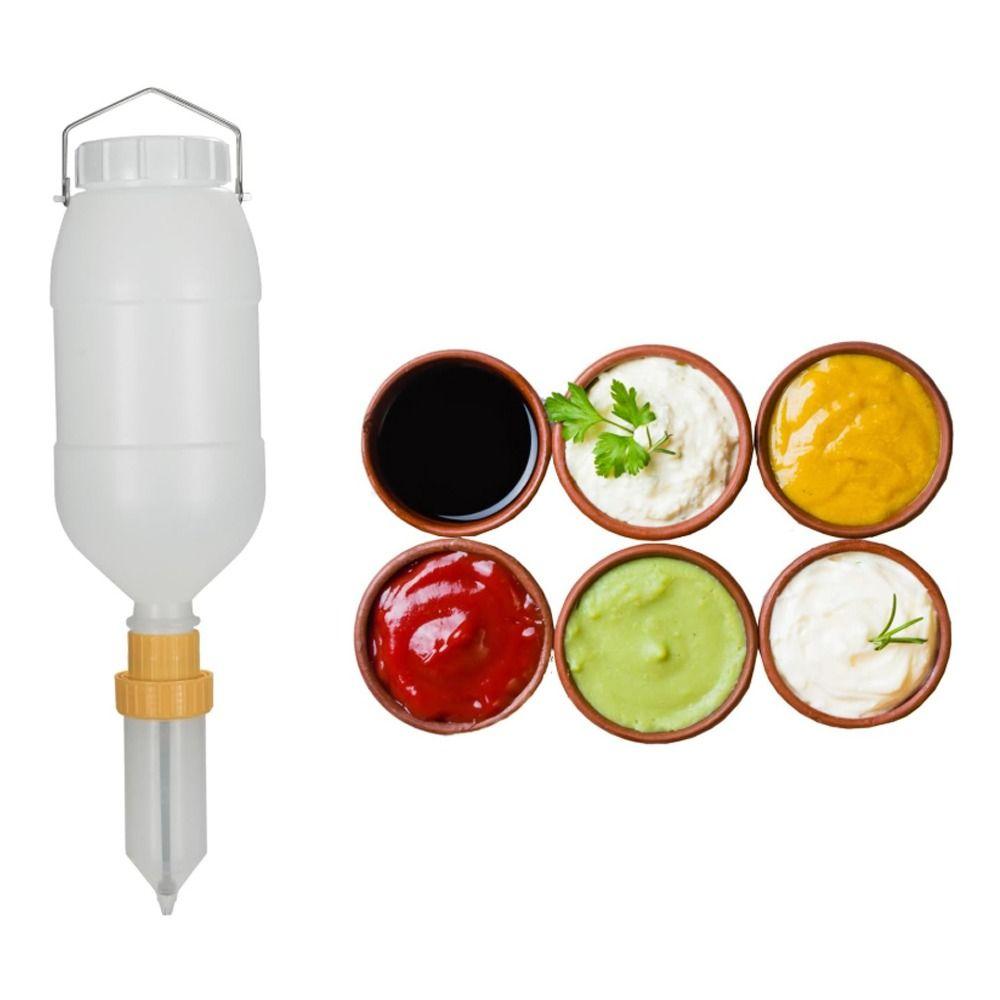 Plastic Sauce Squeezer Hanging Design Sauce Dispenser Enduring Squeeze Bottle  For Coffee