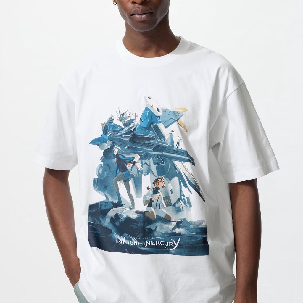 Uniqlo X Mobile Suit Gundam 45th Anniversary Collaboration SS25 Robot Pattern Letter Print Loose Fit Crew Neck Short Sleeve T-Shirt 474437-00