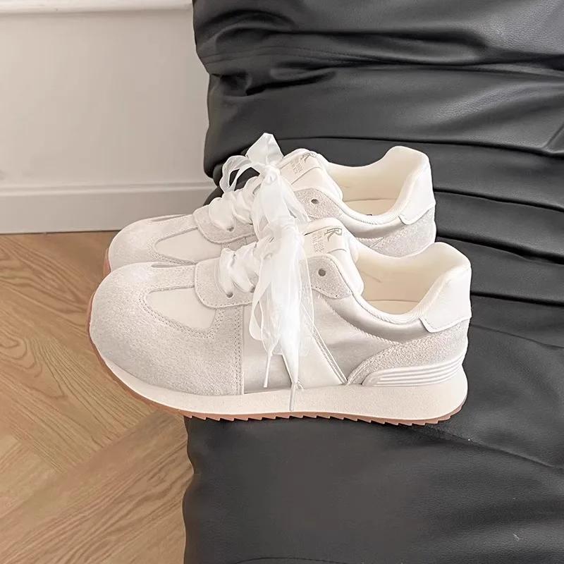 2025 Hot Sale Shoes Female Mixed Colors Women's Vulcanize Shoes Outdoor Women Sneakers Lace Up Low Heel Women's Casual Shoes