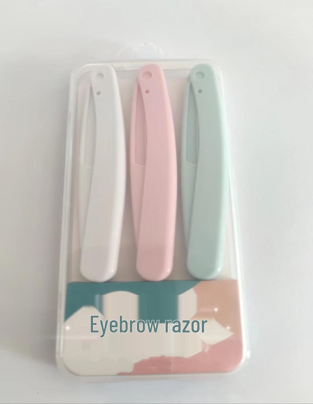 

Compact Eyebrow Trimmer with Safety Guard – Ideal for Beginners