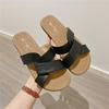 2025 new summer soft-soled one-word cool slippers women's fashion Korean version of versatile flat-bottomed beach shoes women's shoes