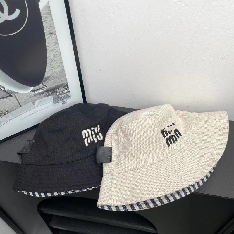 M7S Women's Double-Sided Fisherman Bucket Hat with UV Protection - Fashionable Sunshade & Face-Covering Hat.