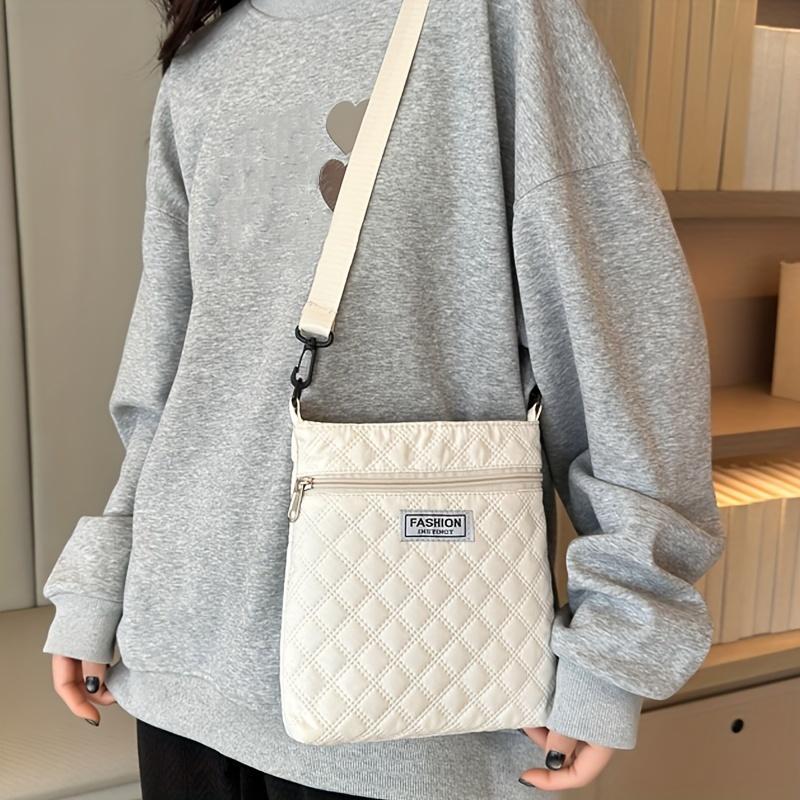 Fashionable Lightweight Multicolor Oxford Fabric Travel Bags, Quilted Pattern, Zipper Closure, Adjustable Strap
