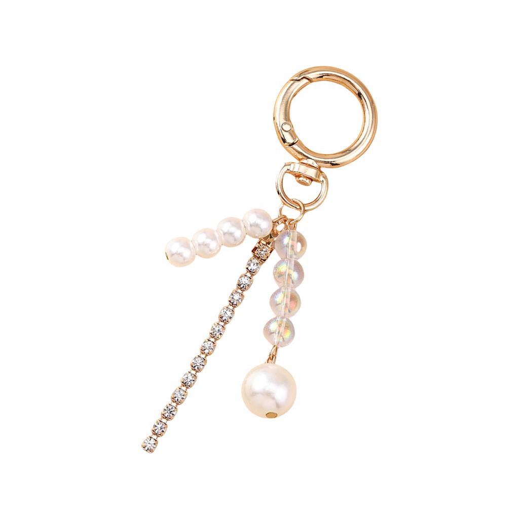Elegant Seashell Pearl Keychain For Women Stylish Beach Key Chain Accessory With Starfish Seahorse Charm for Women