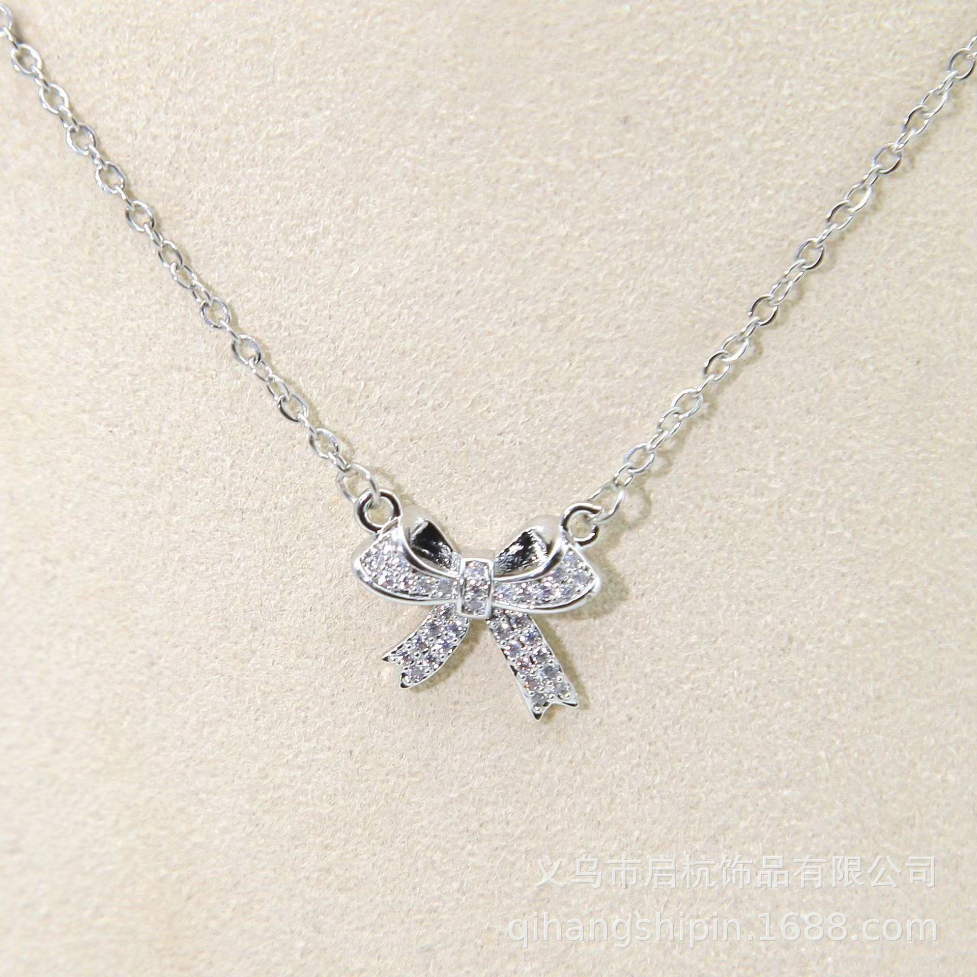 

Ожерелье-бант Женский дизайн в стиле легкой роскоши Простое микро-инкрустированное ожерелье-подвеска Цепочка для ключицы