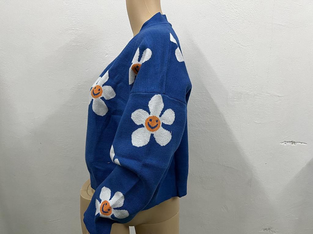 2022 Autumn/Winter Floral Knit V-Neck Cardigan Sweater for Women