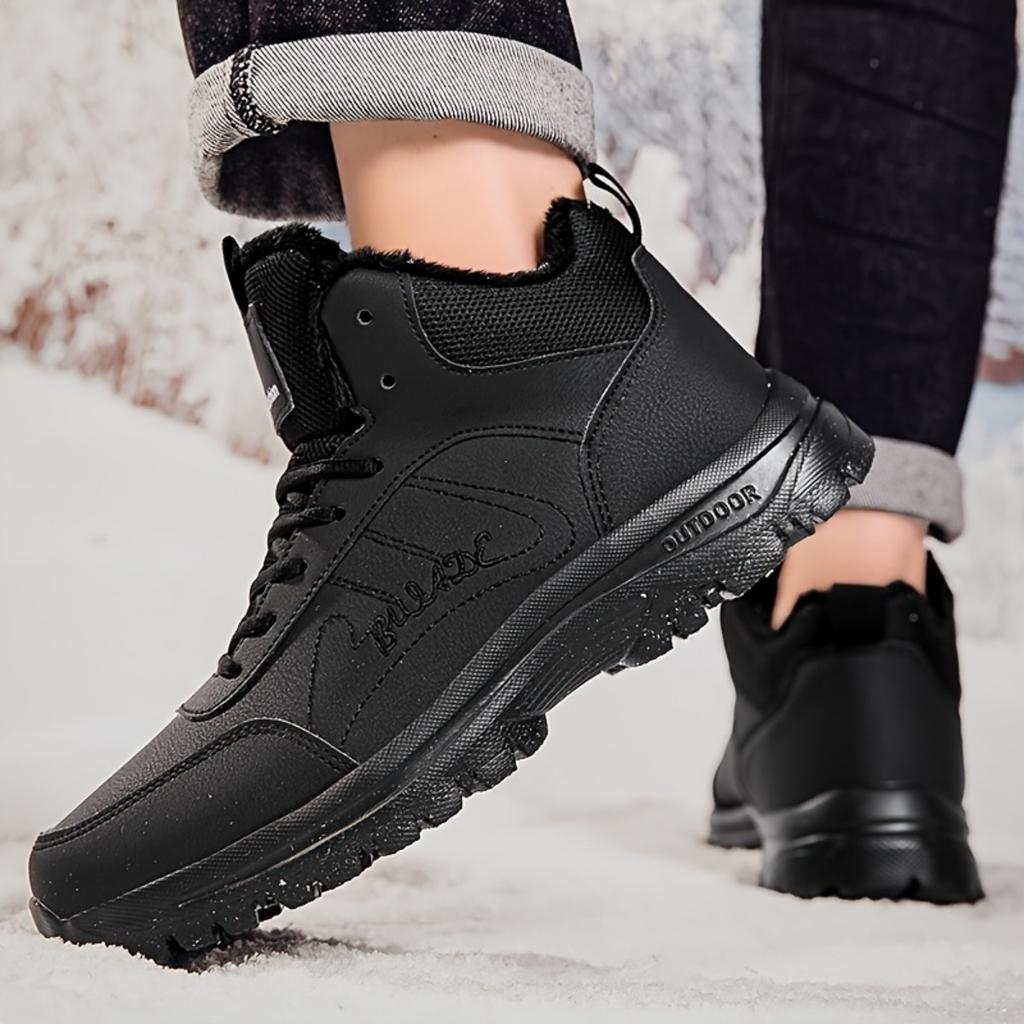 Men's Shoes Winter Thick and Cotton Mid High Top Casual Sports Shoes Warm Outdoor Shoes Lightweight and Non Slip Dad Shoes Walking Shoes