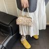 Pearl Hanfu Clutch Bag Kiss Lock Ladies Shell Bag Wrist Bag Sequin Banquet Bag  Banquet