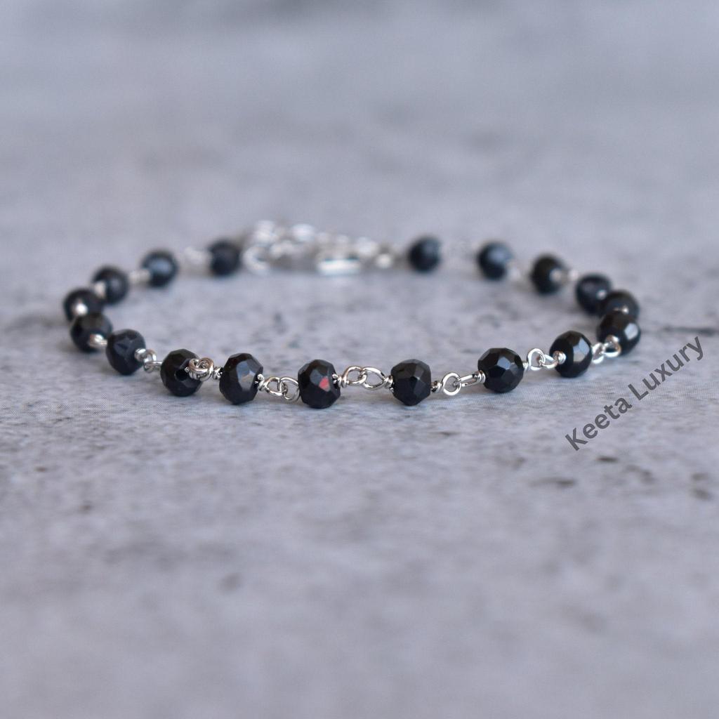Bracciale Onice Nera Onice sfaccettata Catena Rosay Bracciale con perline Gioielli da polso con pietra nera Gioielli in onice Bracciale dell'amicizia per ragazze