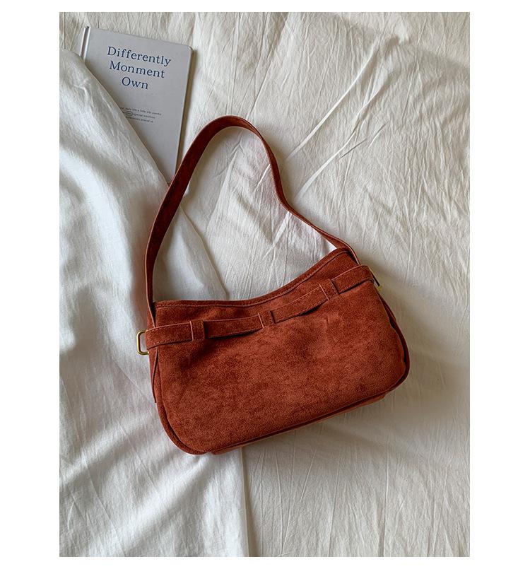 

Retro matte texture bag women s 2025 new high-end fashion shoulder bag Korean version niche commuter handbag