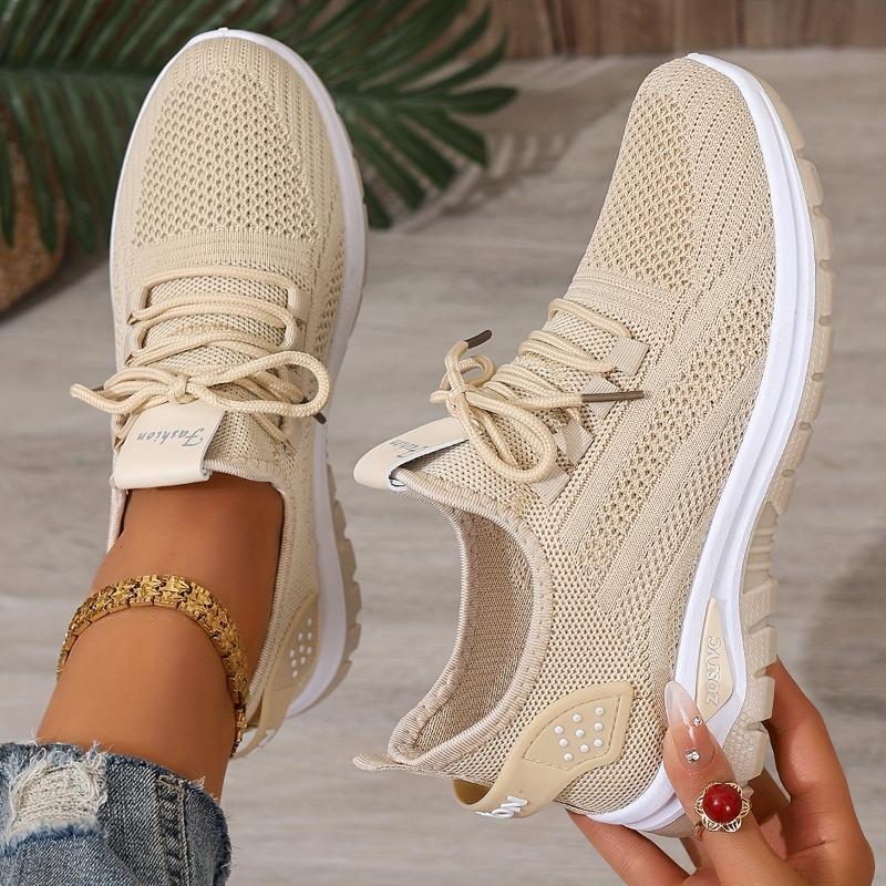Women's White Low-Top Knit Sneakers Lightweight Lace-Up Anti-Slip All-Season Casual Light Workouts