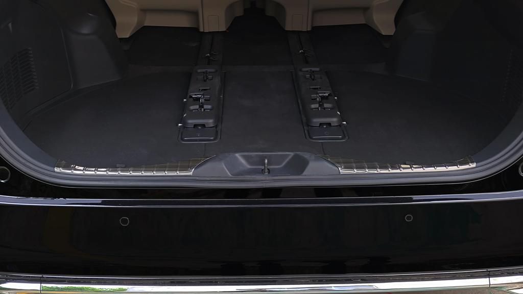 Ruiya Luggage Scuff Luggage Inner Rear Bumper Protectors for the New Toyota Alphard 40 40 These custom parts are made of SUS304 stainless steel for