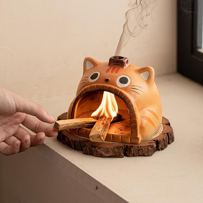 2025 NEW Cute Cat Incense Fireplace Cartoon Ceramic Aroma Stove Atmosphere Decoration Crafts