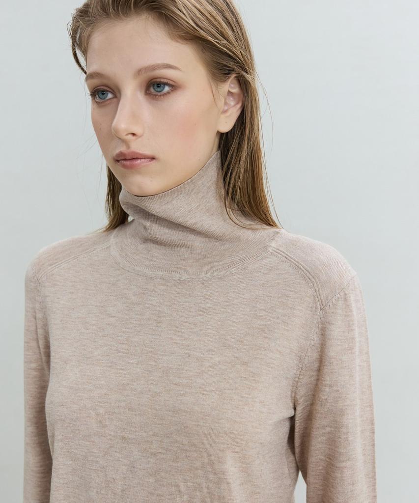 Dito Basic Thin Turtleneck [Beige]