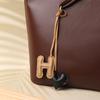 Leather Keychain Heart Letter Charm Pendant Keyring Fashion Simple All-Matching Bag Decoration Jewelry Accessories