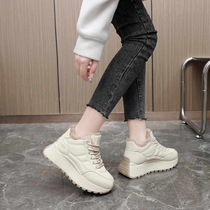 Ladies Winter Faux Fur Lined High Top Sneakers Outdoor Anti Slip Snow Boots Warm Fleece Lined Short Booties Faux Leather Ankle Boots