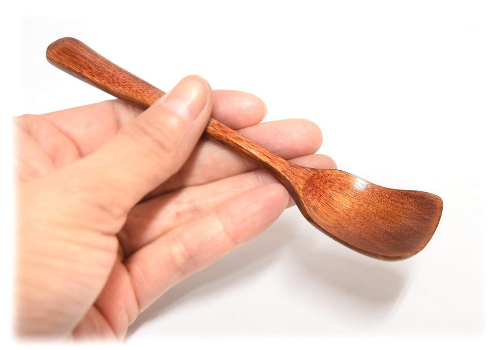 Kondo-san Series Tea Caddy, Silver, Size: 7.9cm Diameter x 13.6cm Height, Kondo-san Tea Sieve Tin, for Tea Ceremonies