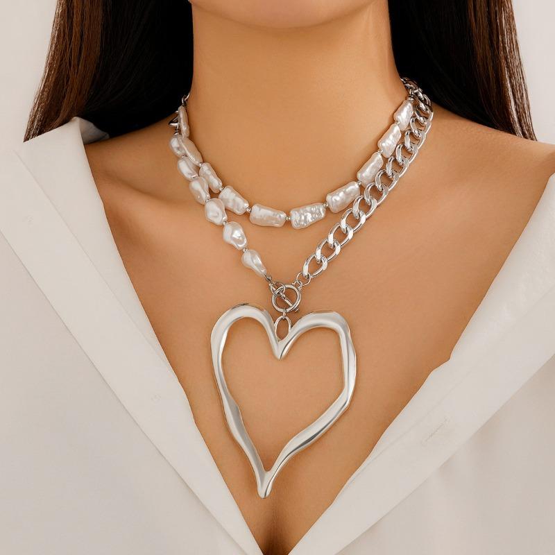 Sweet Cool Girls Big Love Heart Beaded Necklace for Women Exaggerated Multi-layered Baroque Imitation Pearls Necklace Jewelry